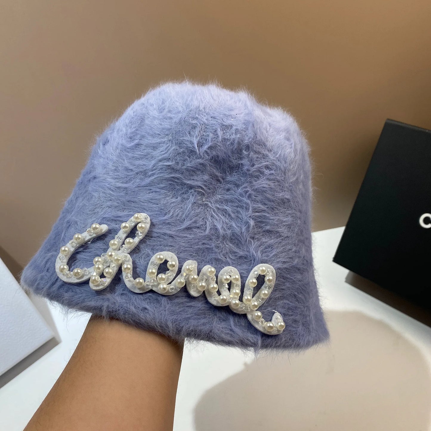 Women’s Pearl Rabbit Hair Winter Bucket Hat