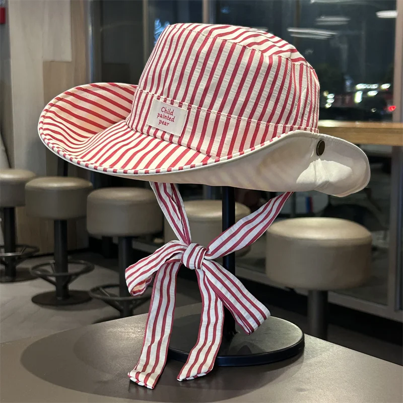 Reversible Striped Large Brim Bucket Hat