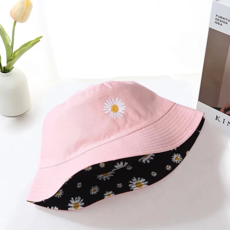 Unisex Double-Sided Daisy Embroidered Cotton Bucket Hat