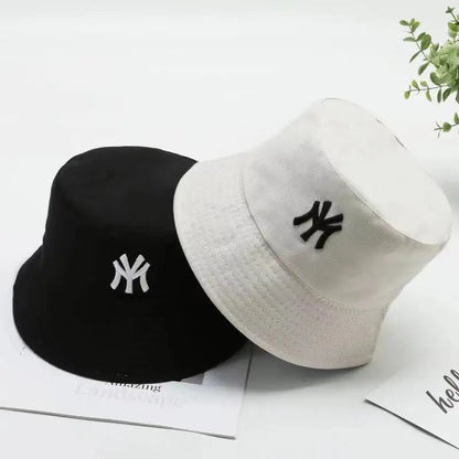 Double-Side Daisy Embroidery Bucket Hat Unisex