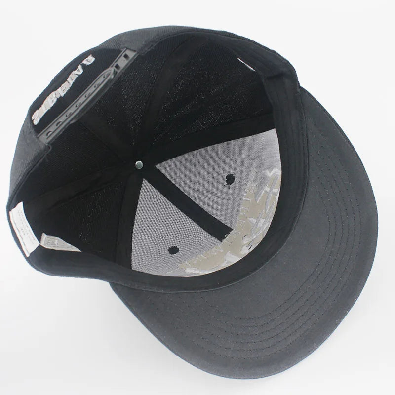 Chinese Character Brand Embroidery Snapback Cap