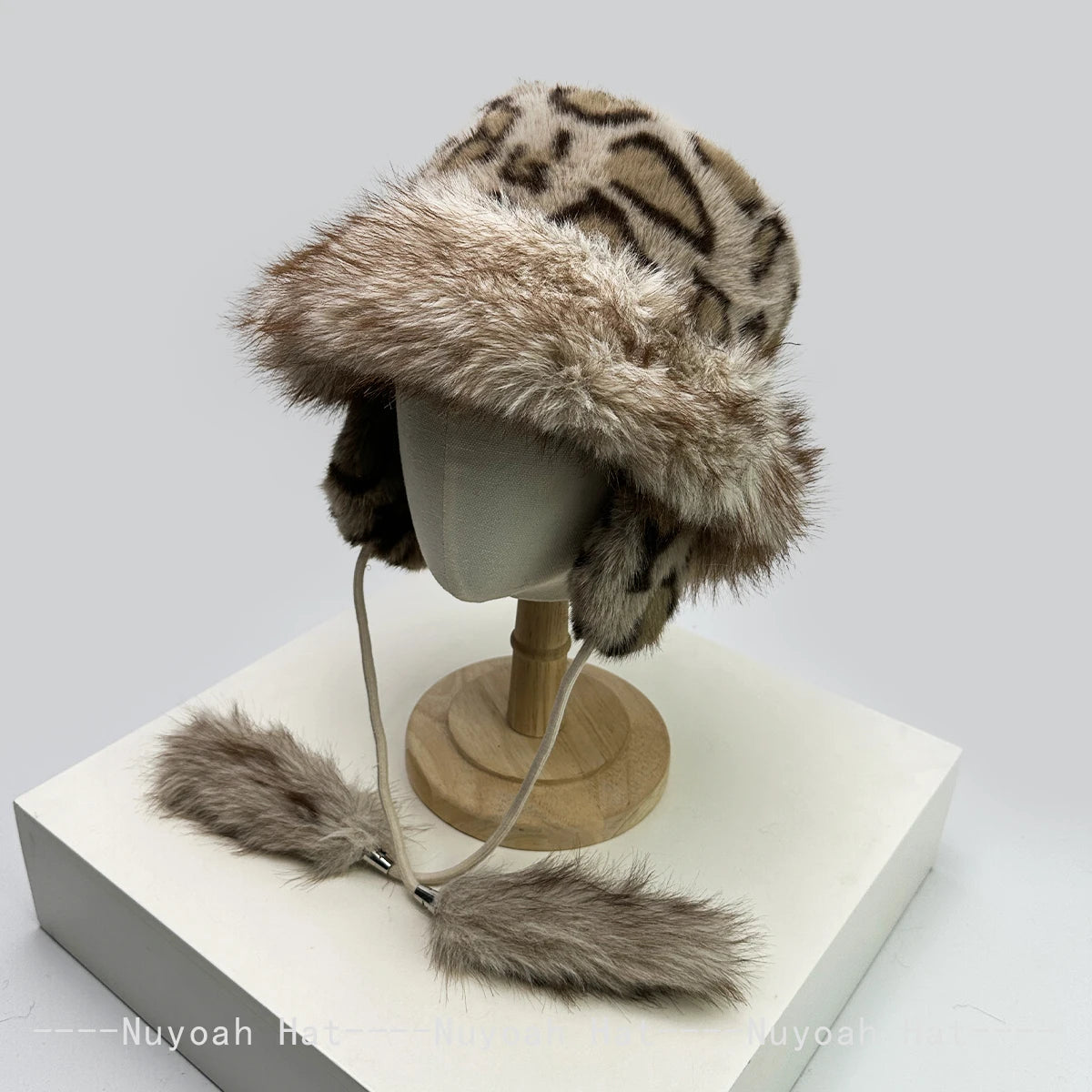 Leopard Print Plush Winter Bucket Hat