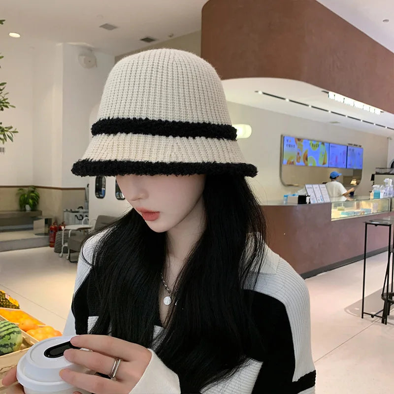 Women’s Color Block Fluffy Bucket Hat