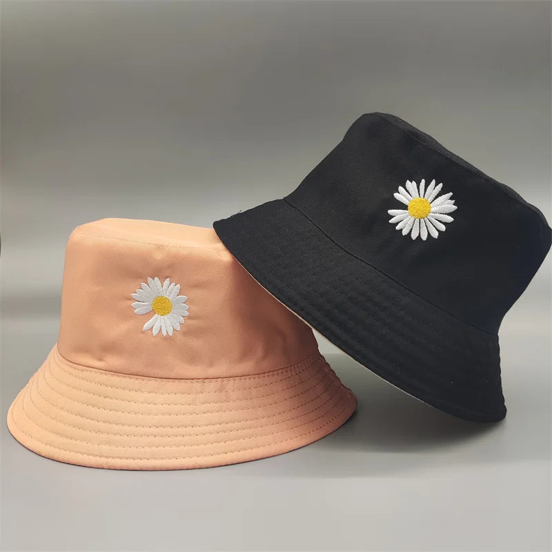 Reversible Daisy Embroidered Harajuku Bucket Hat