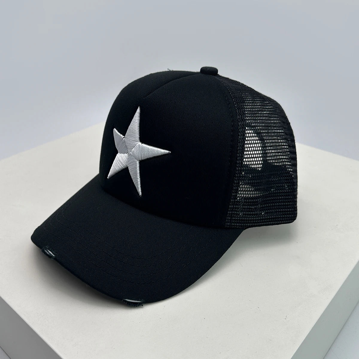 Five Pointed Star Embroidered Color Block Baseball Hat