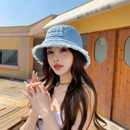 Women’s Vintage Denim Raw-edged Bucket Hat