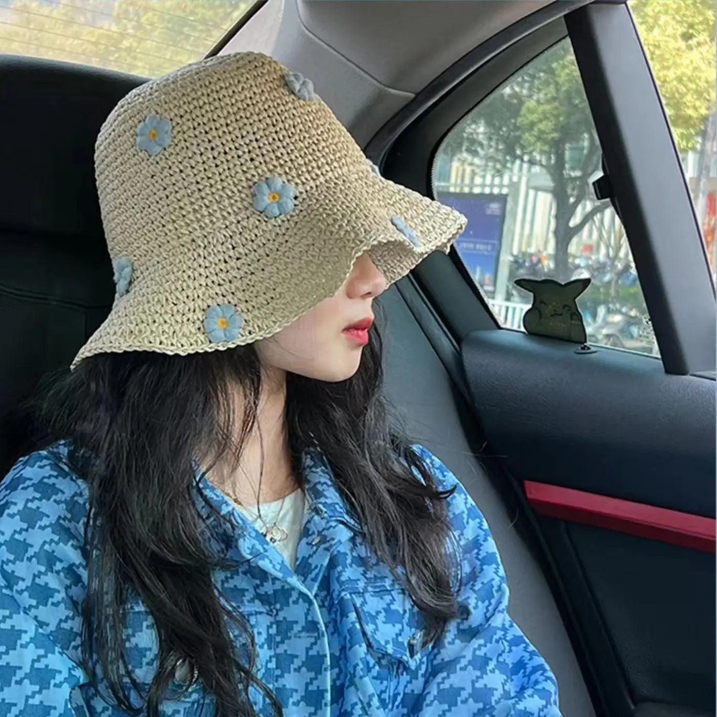 Small Daisy Solid Color Woven Straw Bucket Hat