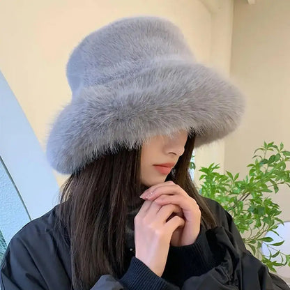 Women’s Plush Faux Fur Winter Bucket Hat