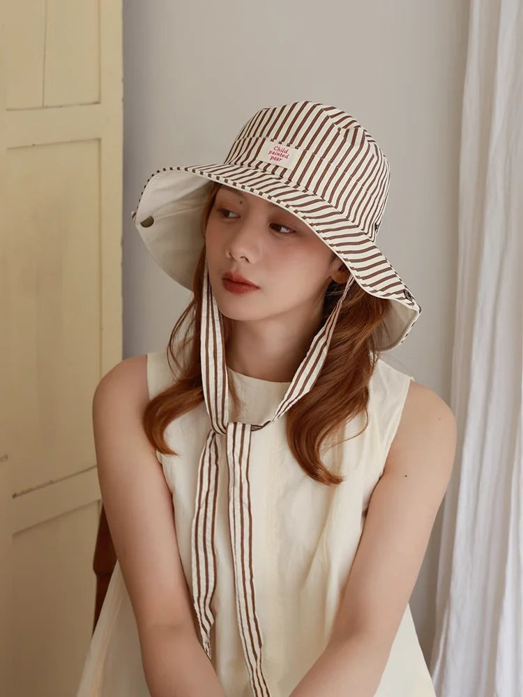 Reversible Striped Large Brim Bucket Hat