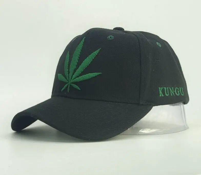 Maple Leaf Embroidery Cotton Baseball Cap