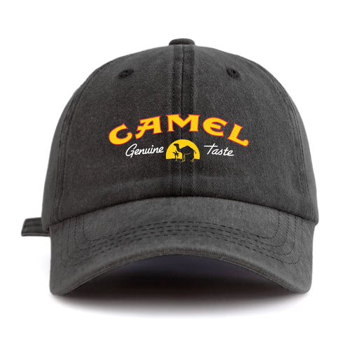 Minimalist Camel Print Retro Baseball Cap