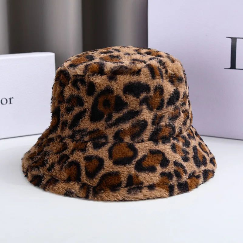 Winter Leopard Fleece Fisherman Bucket Hat