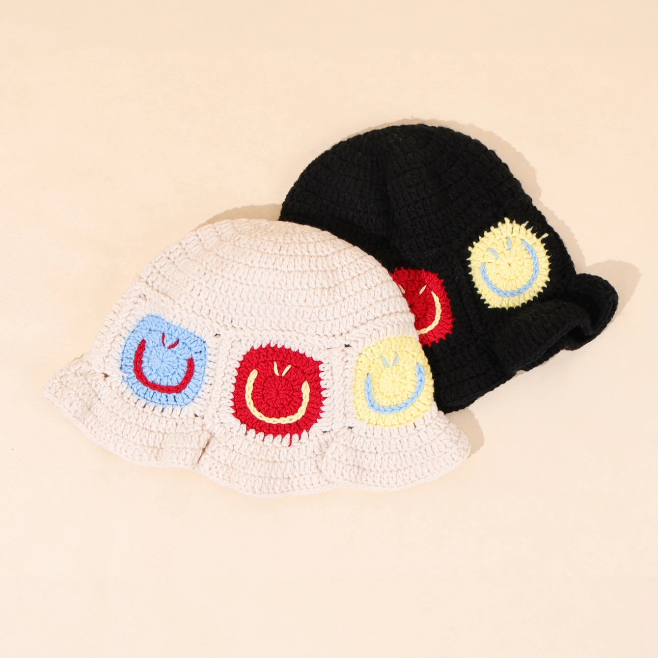Cute Smiling Warm Knitted Bucket Hat