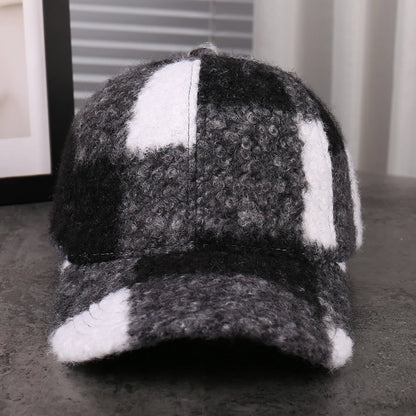 Plaid Adjustable Casual Baseball Cap Versatile Windproof Black White