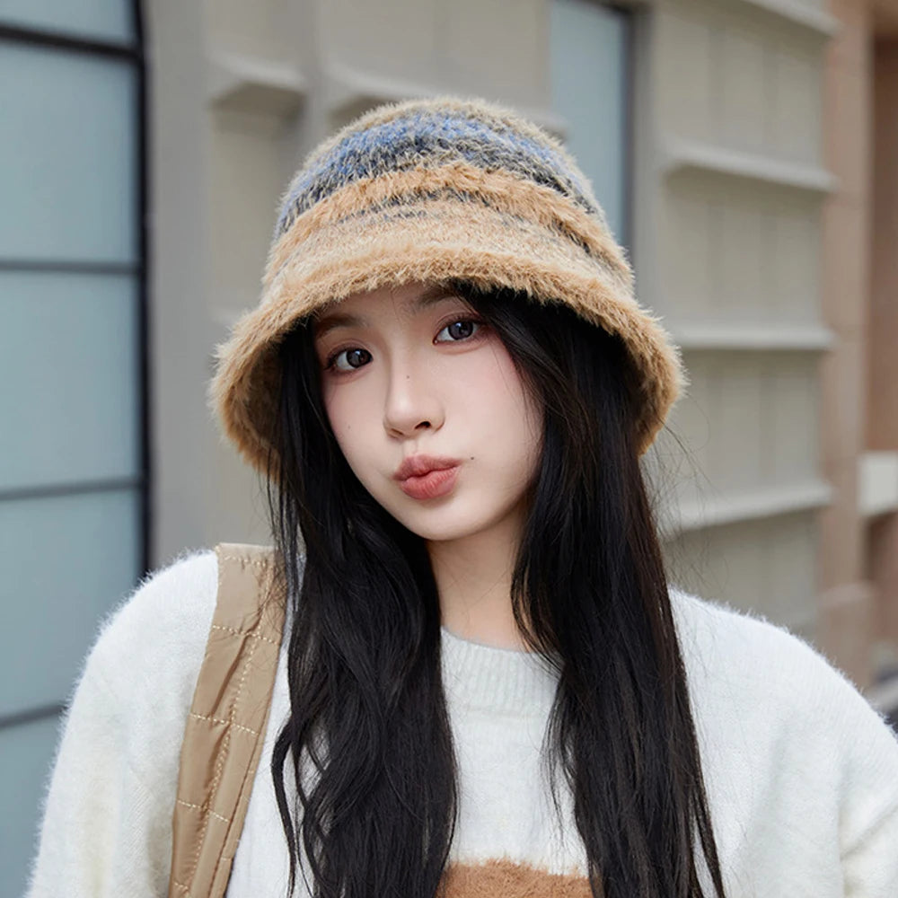 Gradient Plush Earflap Winter Bucket Hat