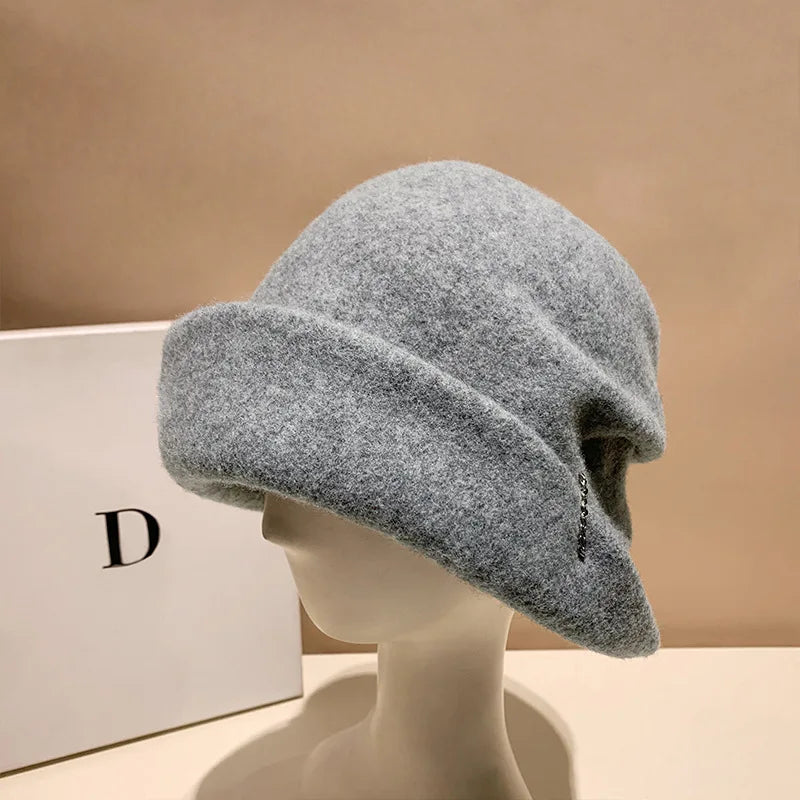 Women's Wool Slouchy Chain Decor Hat