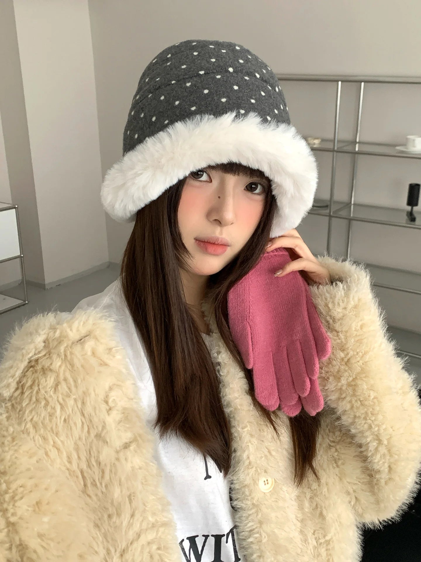 Winter Polka Dot Plush Bucket Hat