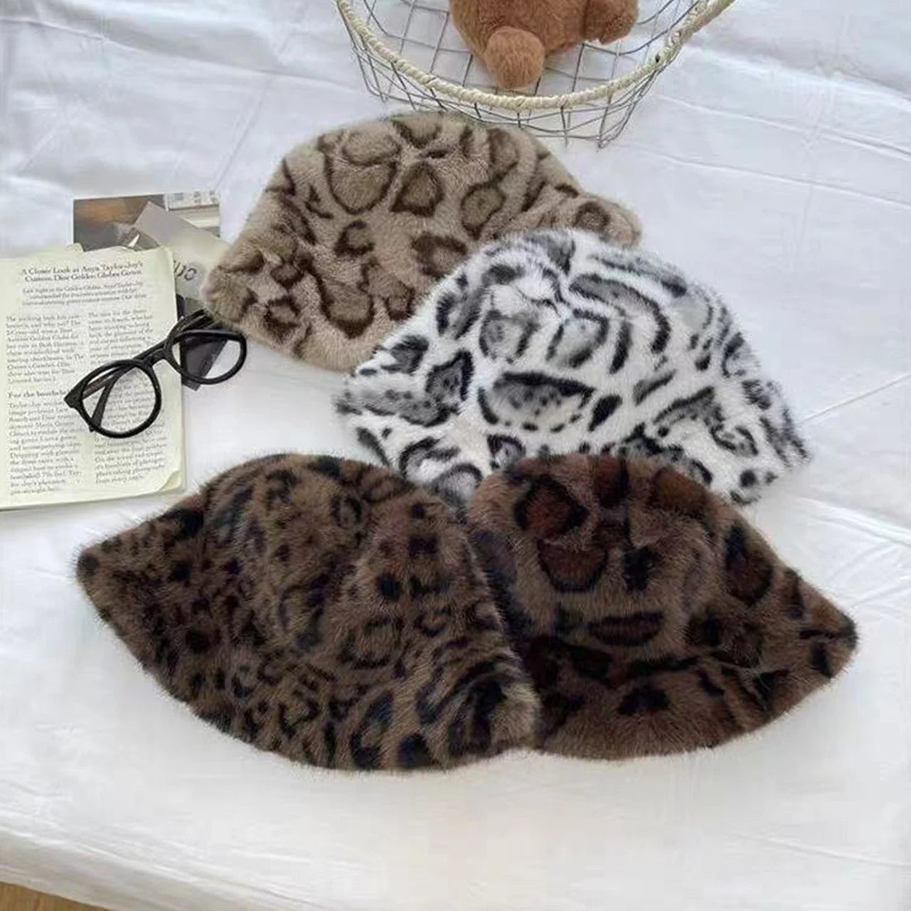 Vintage Leopard Plush Fur Winter Bucket Hat