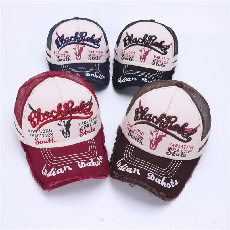 Unisex Vintage Cow Head Embroidered Baseball Cap
