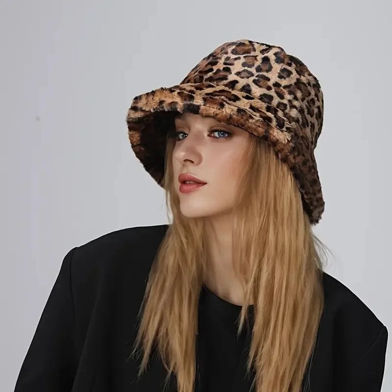 Women's Leopard Print Plush Bucket Hat