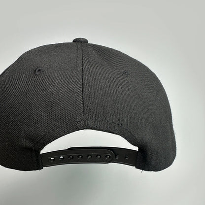 Funny Arrow Eye Embroidery Hip Hop Snapback Cap