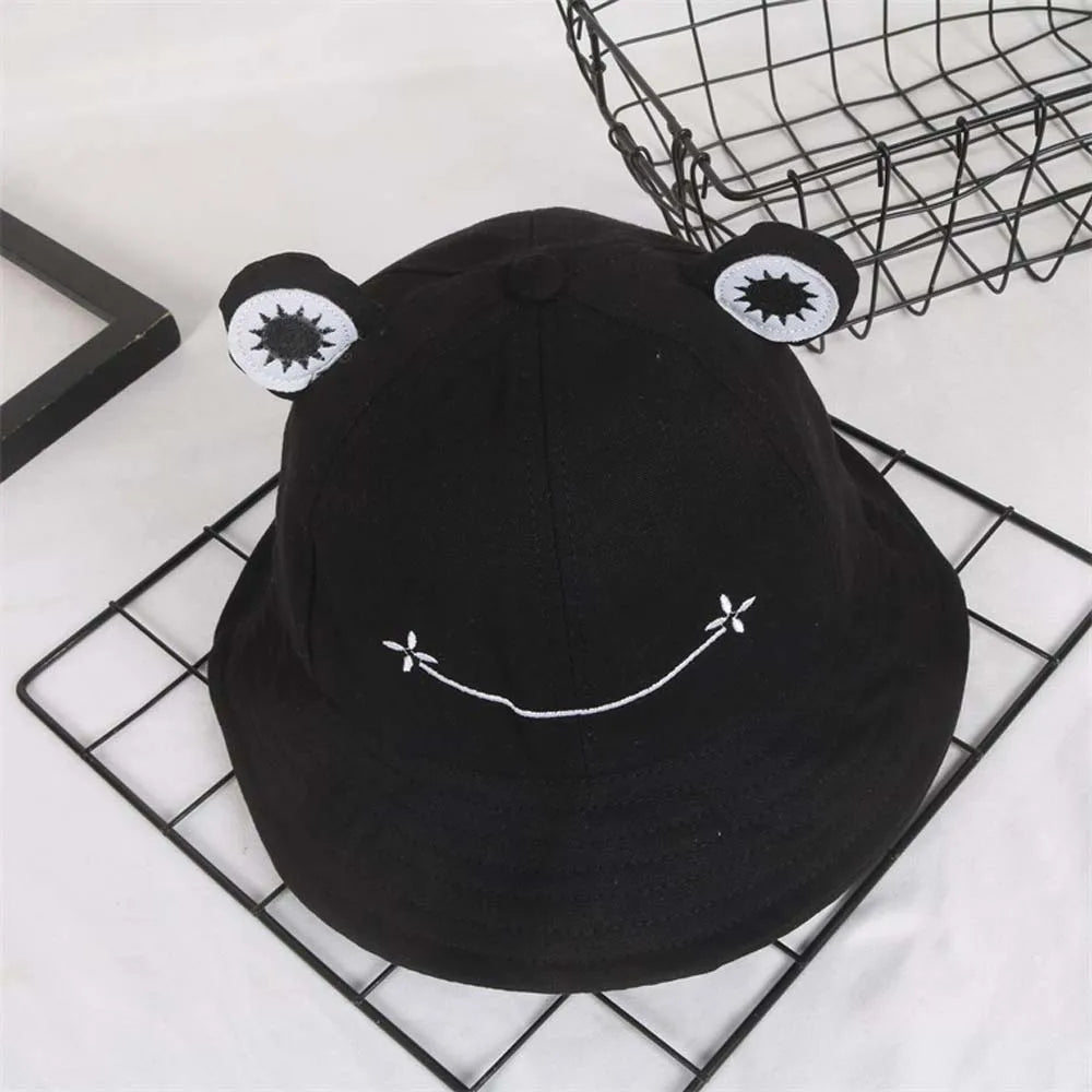 Cute Frog Embroidery Cotton Bucket Hat