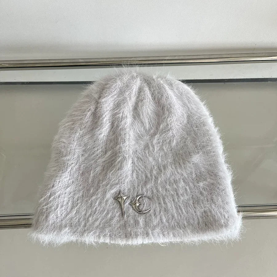 High Street Metal Decor Knit Bucket Hat