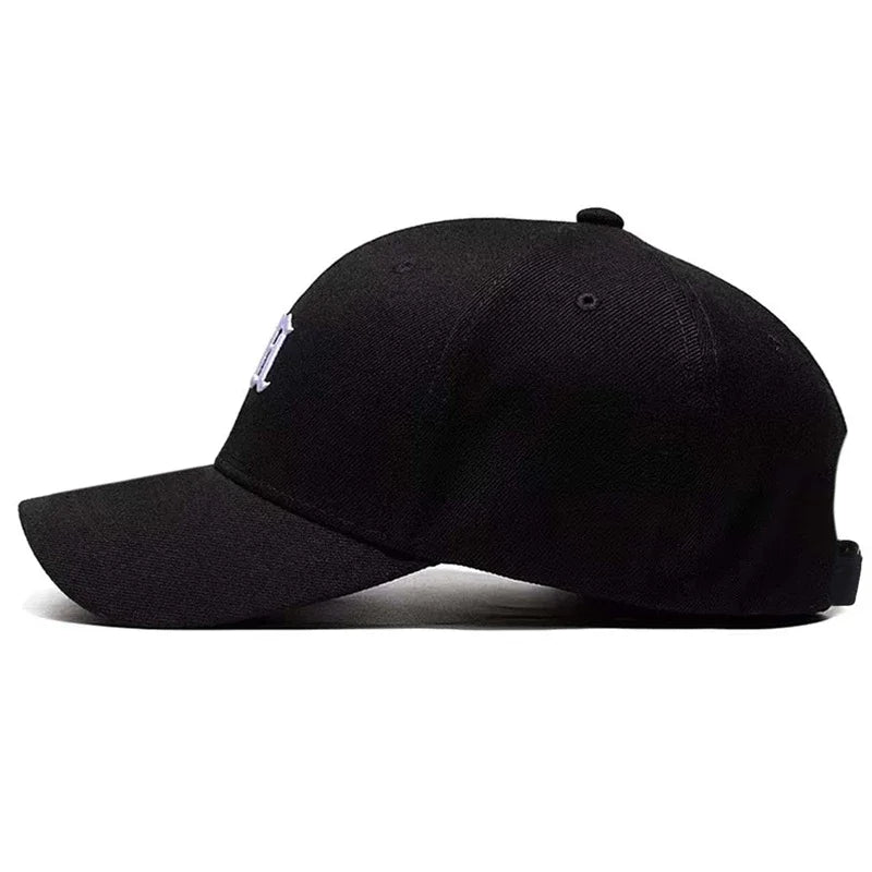 Unisex M Letter Embroidery Baseball Caps