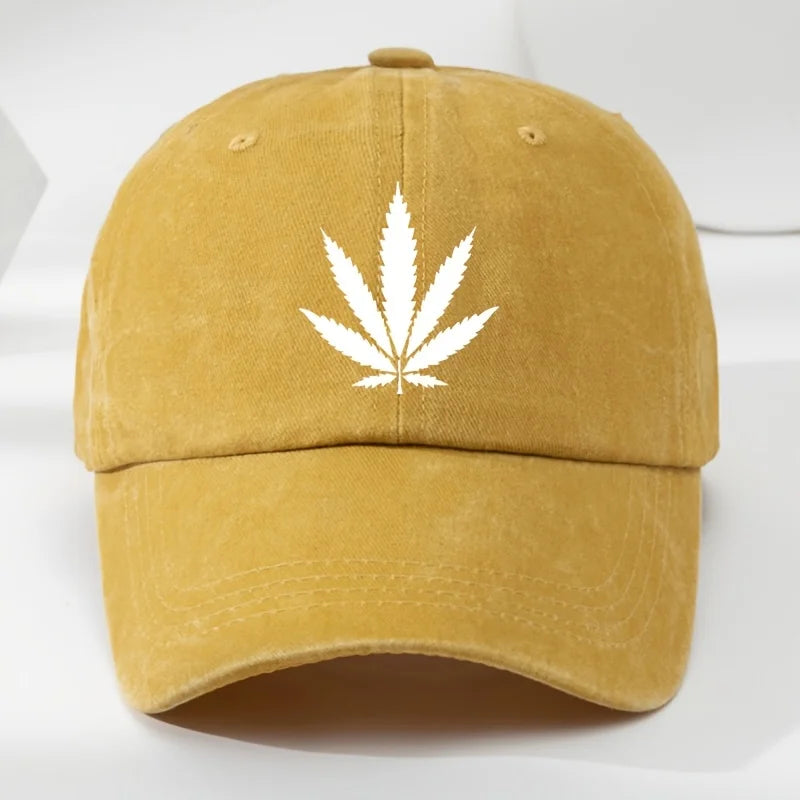 Maple Leaf Printed Retro Duckbill Baseball Hat