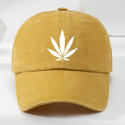 Maple Leaf Printed Retro Duckbill Baseball Hat