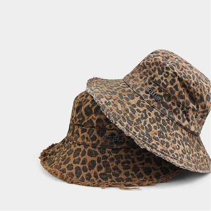 Women’s Leopard Print Raw Edge Bucket Hat
