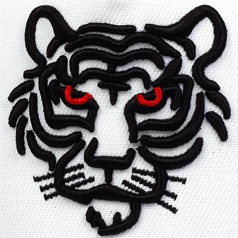 Tiger Embroidery Unisex Streetwear Snapback Cap