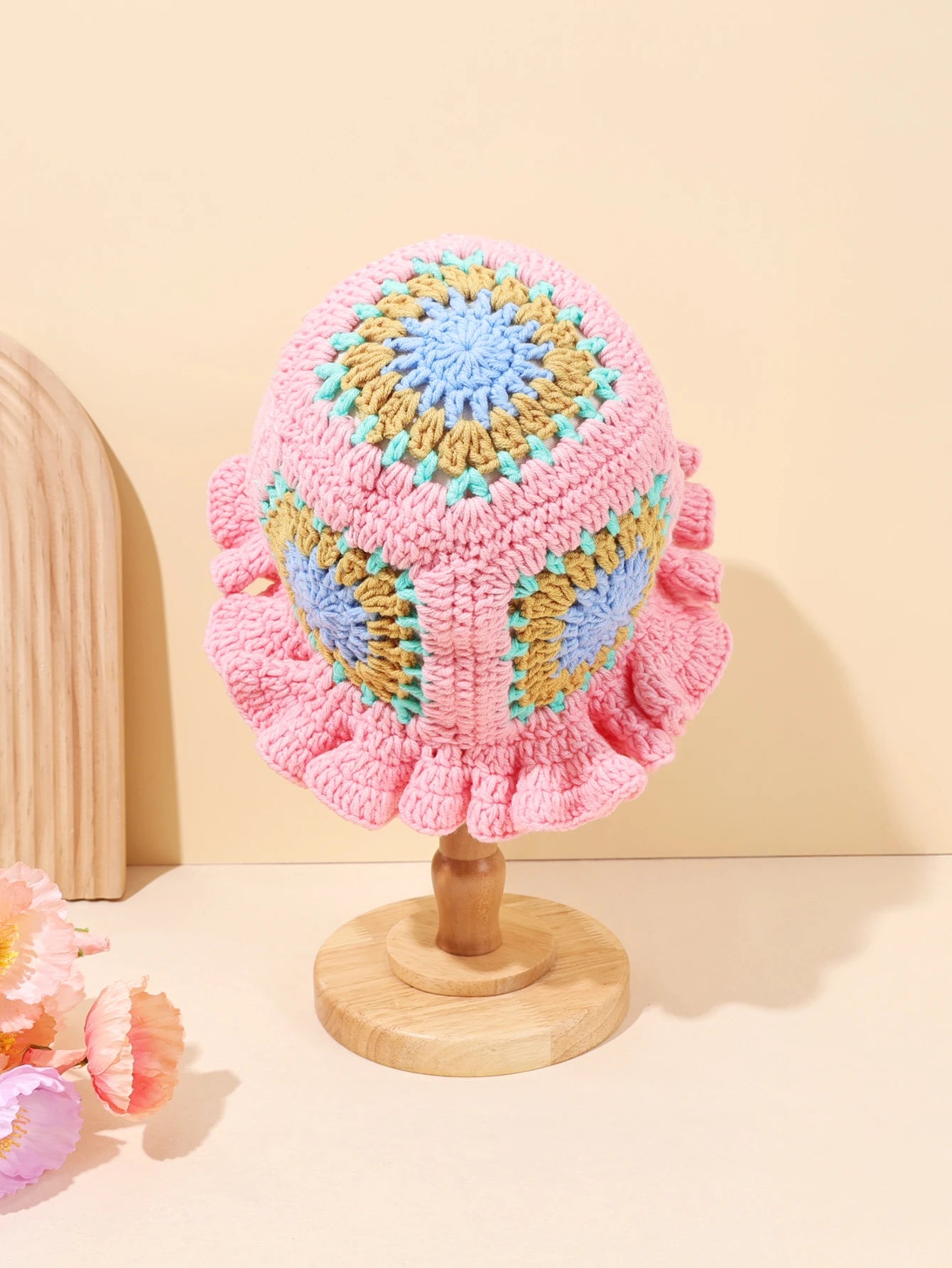 Retro Flower Patchwork Crochet Bucket Hat