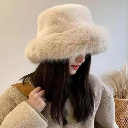 Women’s Plush Faux Fur Winter Bucket Hat