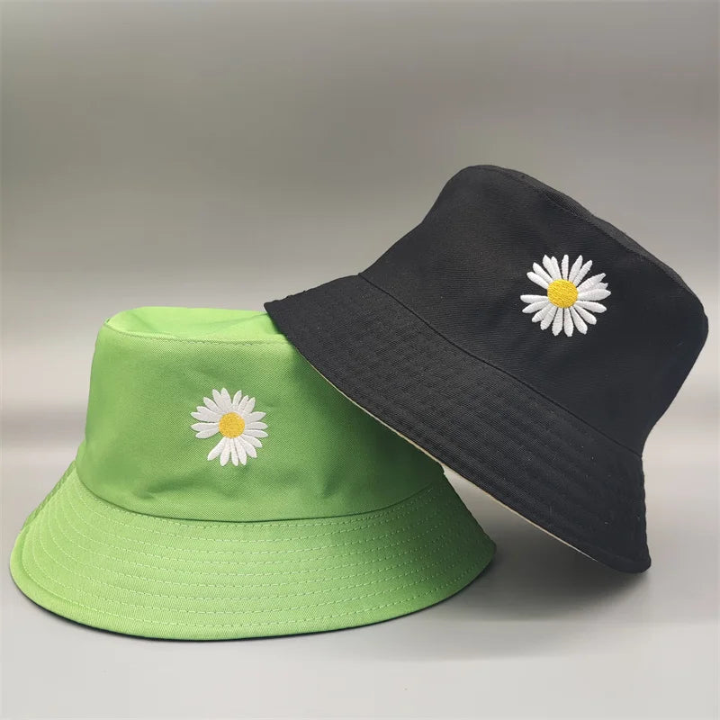 Reversible Daisy Embroidered Harajuku Bucket Hat