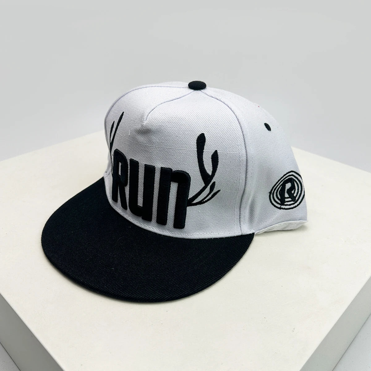 Unisex Flat Eave Embroidered RUN Letters Baseball Hats