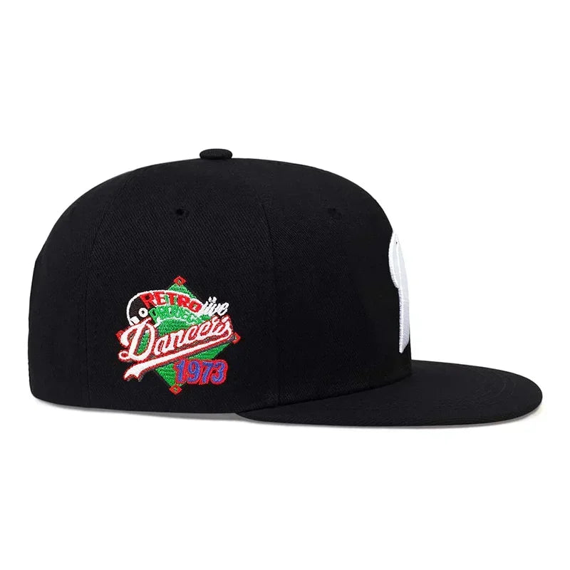 Unisex P Letter Embroidery Hip Hop Snapback Cap