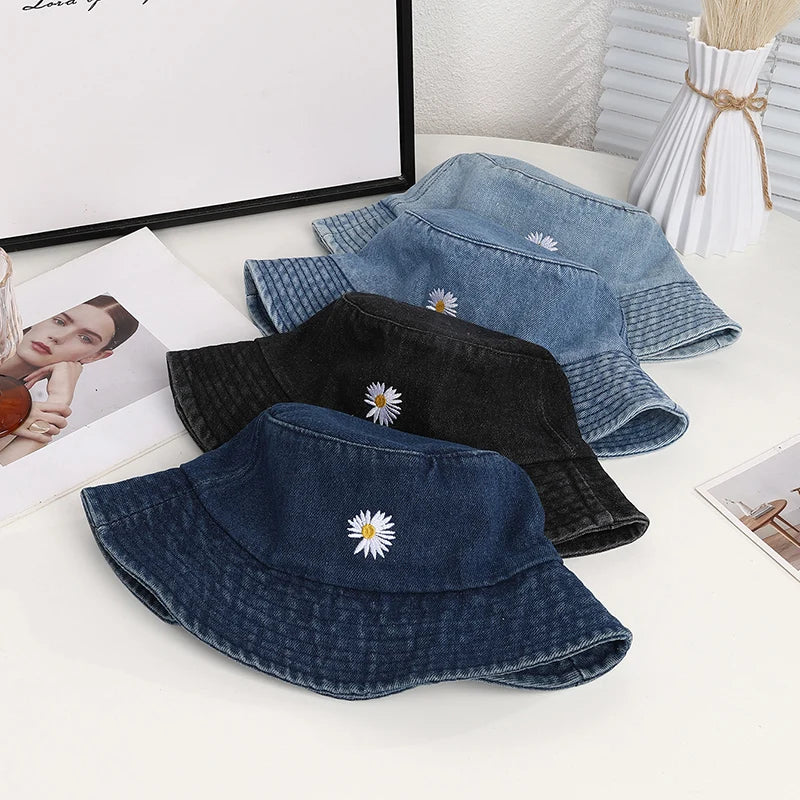 Vintage Daisy Embroidery Cowboy Bucket Hat
