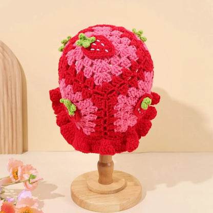 Strawberry Embroidery Lotus Edge Wool Bucket Hat