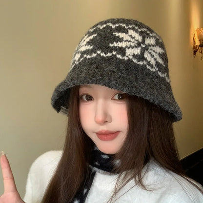 Vintage Ethnic Jacquard Ear Protection Bucket Hat