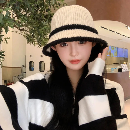 Women’s Color Block Fluffy Bucket Hat