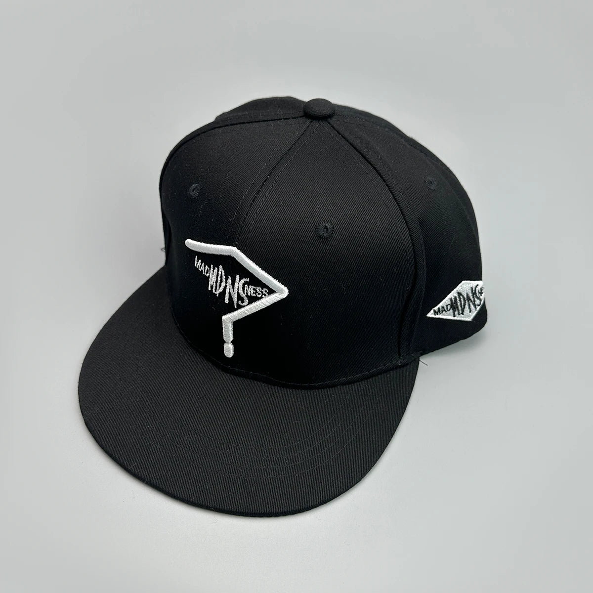 Funny Arrow Eye Embroidery Hip Hop Snapback Cap
