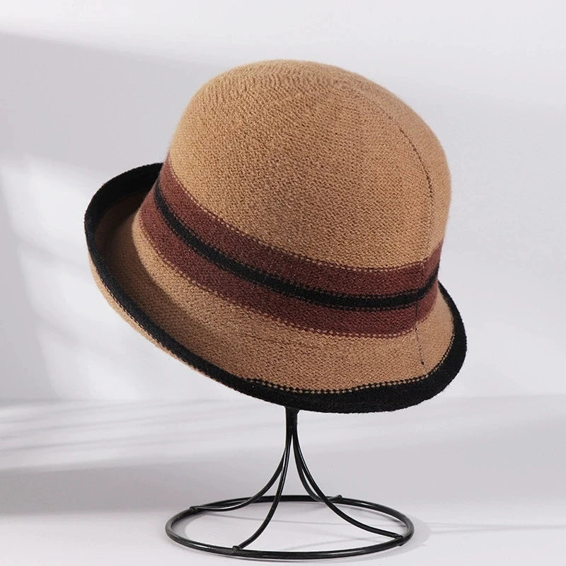 Rolled-Brim Women's Winter Bucket Hat