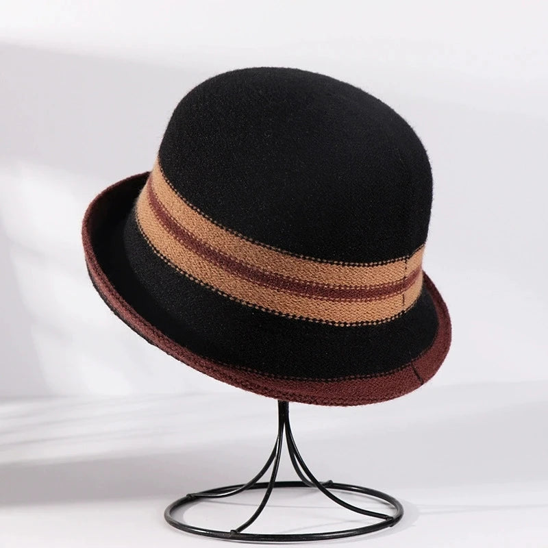 Rolled-Brim Women's Winter Bucket Hat