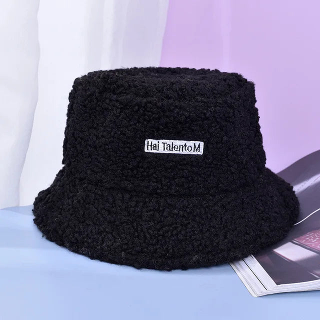 Appa Lamb Wool Winter Faux Fur Printed Bucket Hat