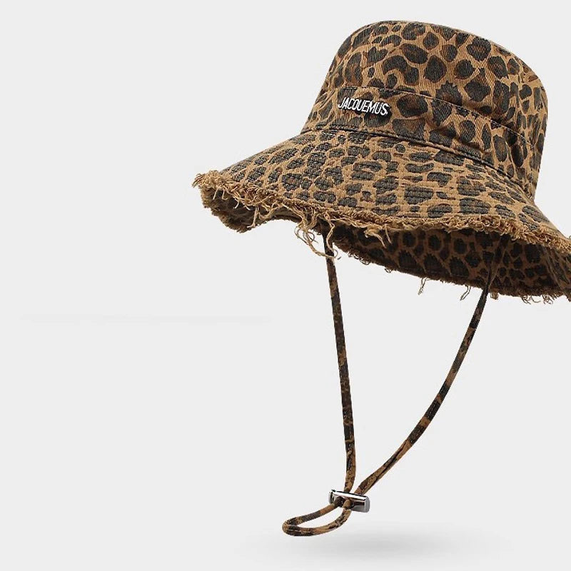 Women’s Leopard Print Raw Edge Bucket Hat