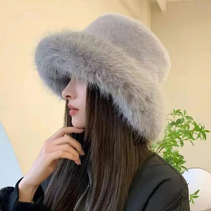 Women’s Plush Faux Fur Winter Bucket Hat