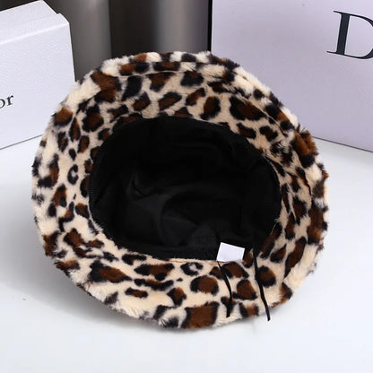 Winter Leopard Fleece Fisherman Bucket Hat
