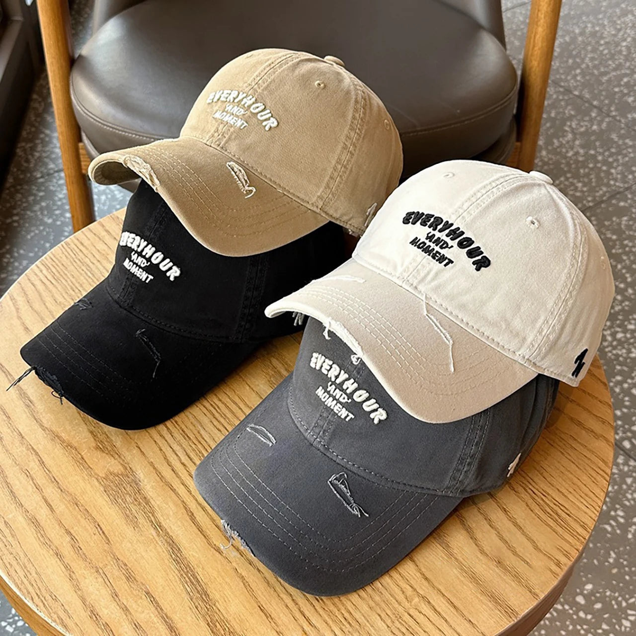 RICYGVM Red Letter Duck Tongue Baseball Cap