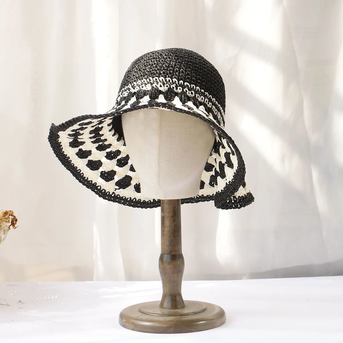 Womens Rainbow Contrast Straw Summer Bucket Hat